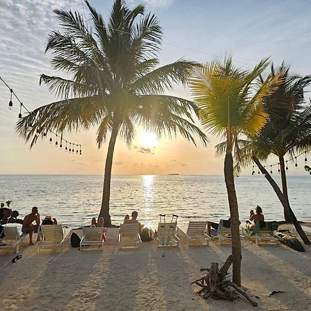 The Sunset Villa Dhiffushi Exteriör bild